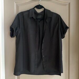 crinkle fabric short sleeve button up blouse